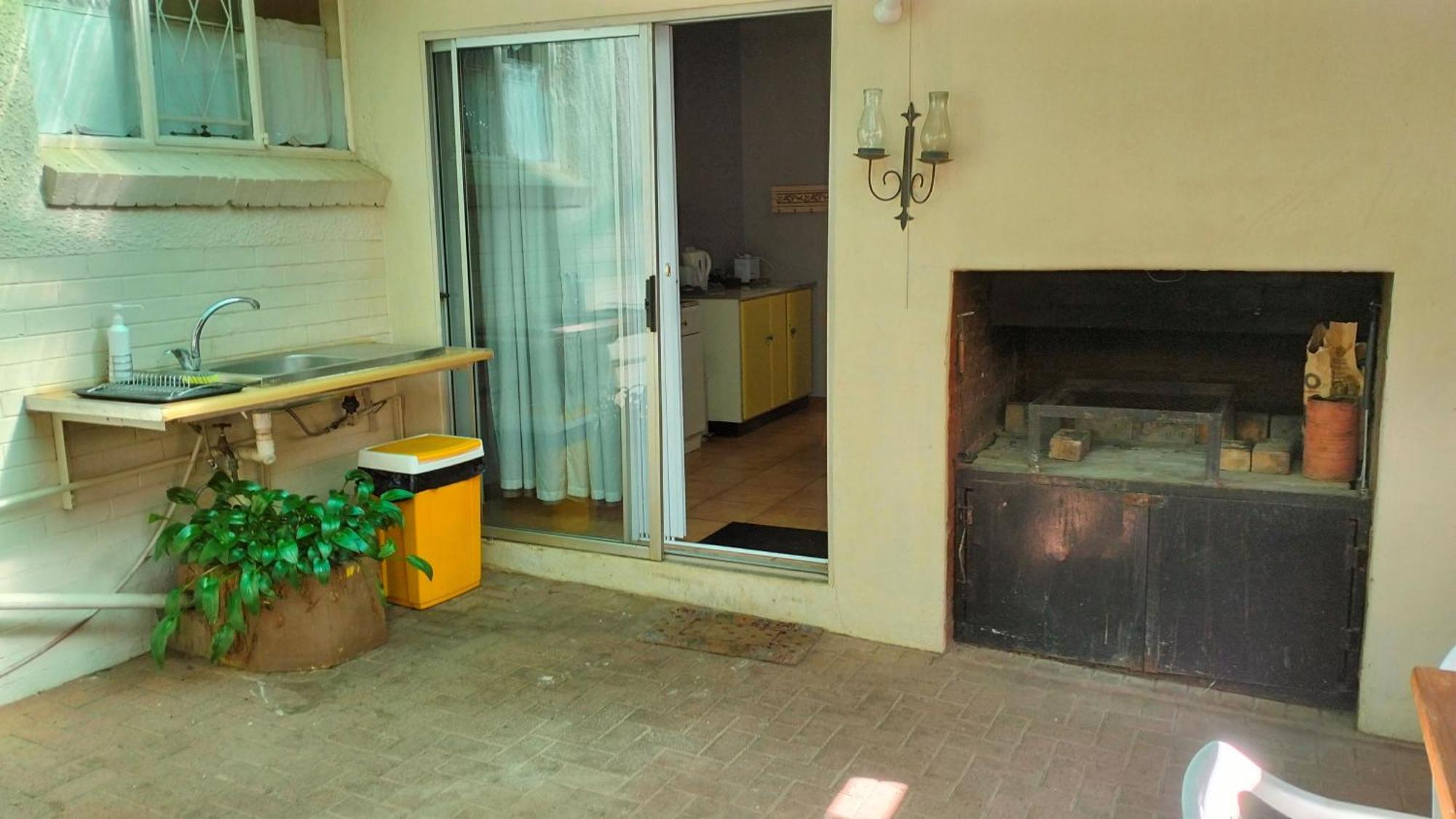Anri Guesthouse Bloemfontein Zewnętrze zdjęcie