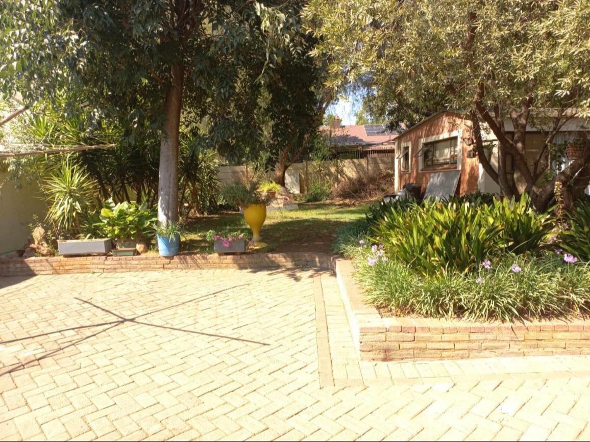 Anri Guesthouse Bloemfontein Zewnętrze zdjęcie