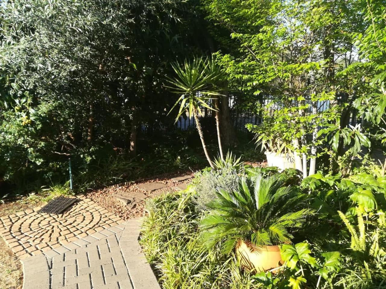Anri Guesthouse Bloemfontein Zewnętrze zdjęcie