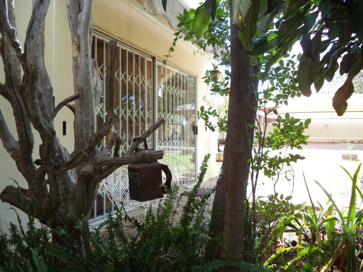 Anri Guesthouse Bloemfontein Zewnętrze zdjęcie